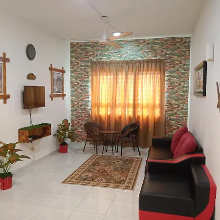 Homestay Budget Kuala Terengganu Tulipsia House Exterior photo